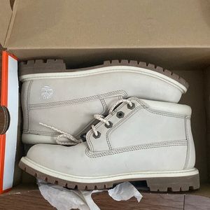 Brand new Off White Timberland Boots New and never worn. Women’s size 8.5